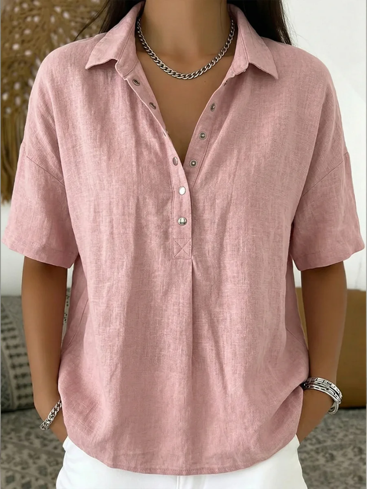 Camila™ | Blusa con cuello y detalle de botones