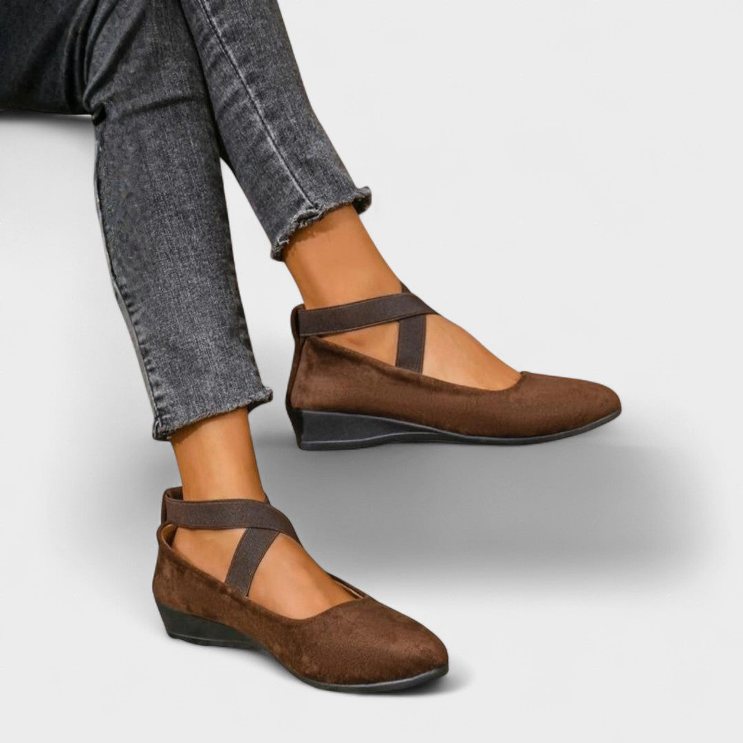 Valeria™| Zapatos cómodos de cuña y diseño moderno.