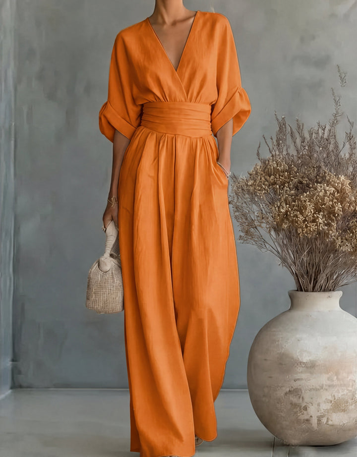 Alessia™ | Mono elegante de escote en V y pierna ancha